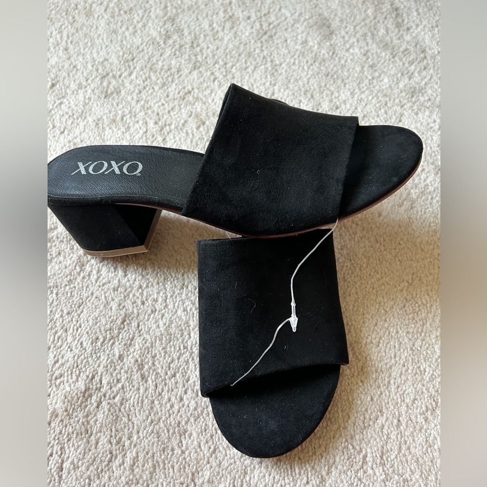 XOXO Heeled Sandals size 8.5 M
